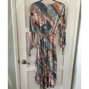 Jaase tie sleeve midi dress